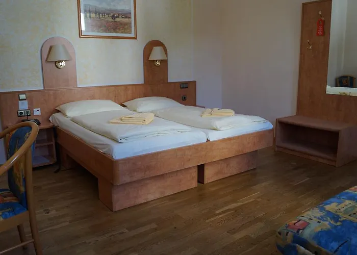 Ξενοδοχείο Am Hainich 3*